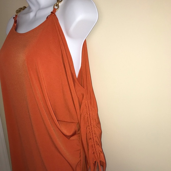 *LIKE NEW MICHAEL KORS Cold Shoulder Top - Picture 3 of 8